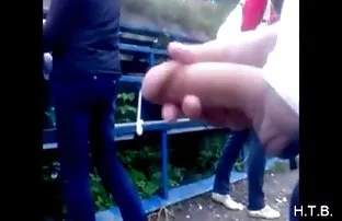 丹尼斯*罗德曼上带有性暨3.。.. 丹尼振动器